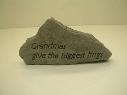 72120 - Grandmas Give The Biggest Hugs